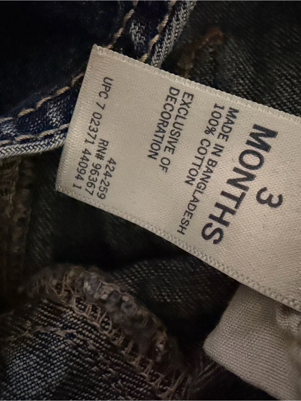 OshKosh B'gosh Classic Blue Denim Kids Overalls Baby Size 3M.